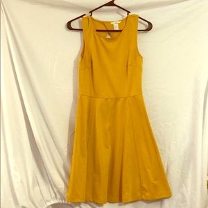 Yellow swing dress